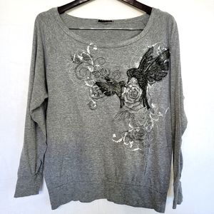 Gray & White Long Sleeved Top W Doves & Roses L Relaxed Fit & Wide Band Bottom